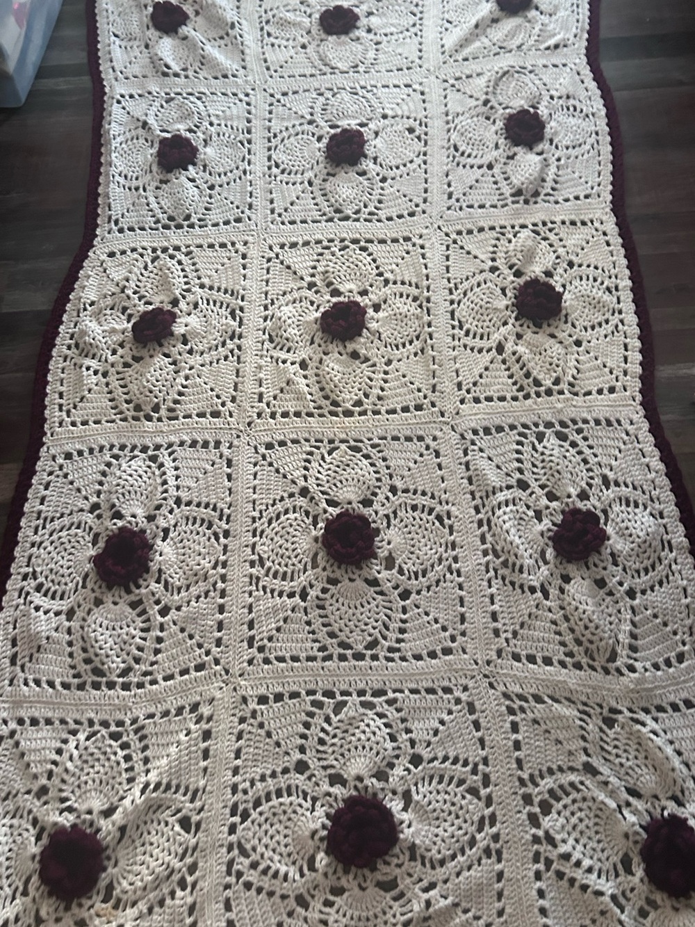 Beautiful Vintage Handmade Crocheted Afghan 3D Roses Burgundy Roses/Pineapple